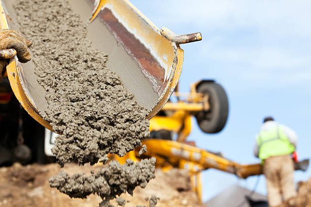 Best Concrete Sidewalk Installation  in Syracuse, NY
